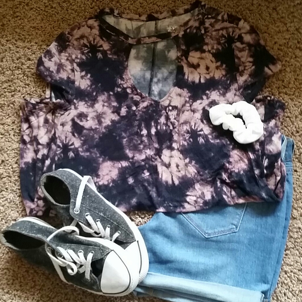 Womans Tye Dye Top
